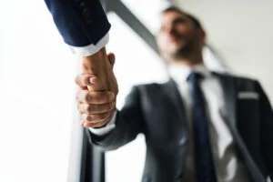 2025’te Almanya’da Şirket Nasıl Kurulur? Tüm Şirket Türleri ve Adım Adım Rehber