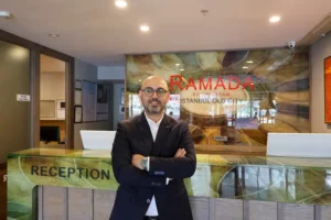 Ramada by Wyndham Istanbul Old City Genel Müdürü Abdullah Şancı trbusiness.de röportajı.